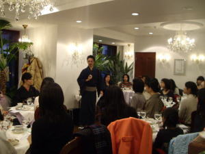 �u���̗l�q