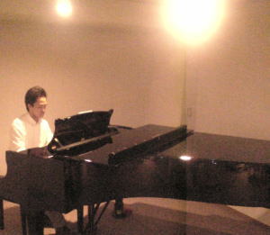 ���C�t�F�A���y���ē�