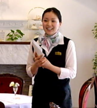 �X���̍��ł��B���҂����Ă��܂��B